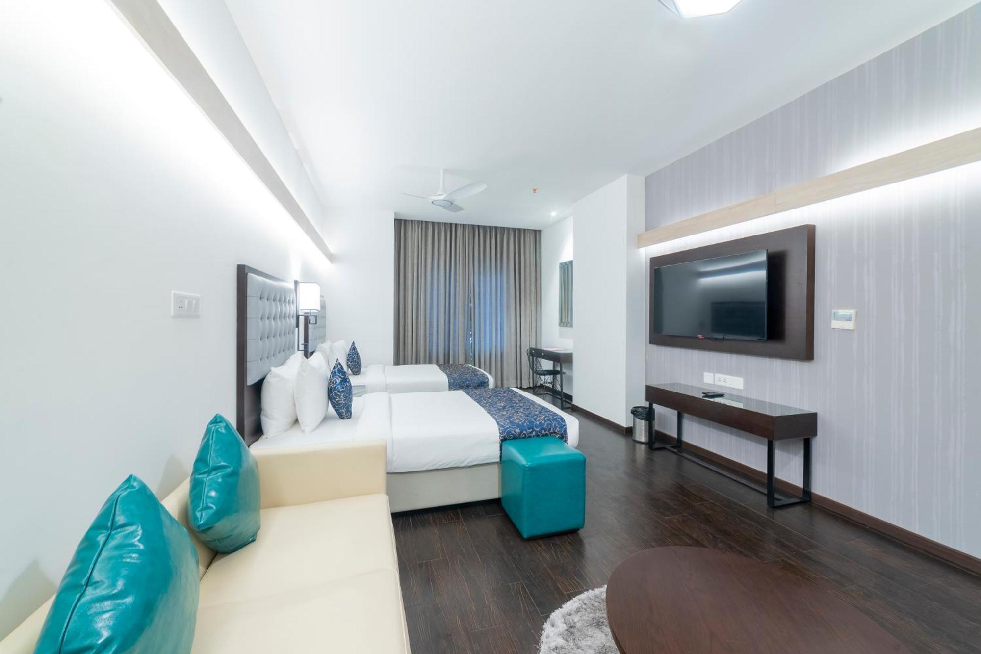 Hotel Deccan Serai Grande, Gachibowli, Haïdarabad Extérieur photo