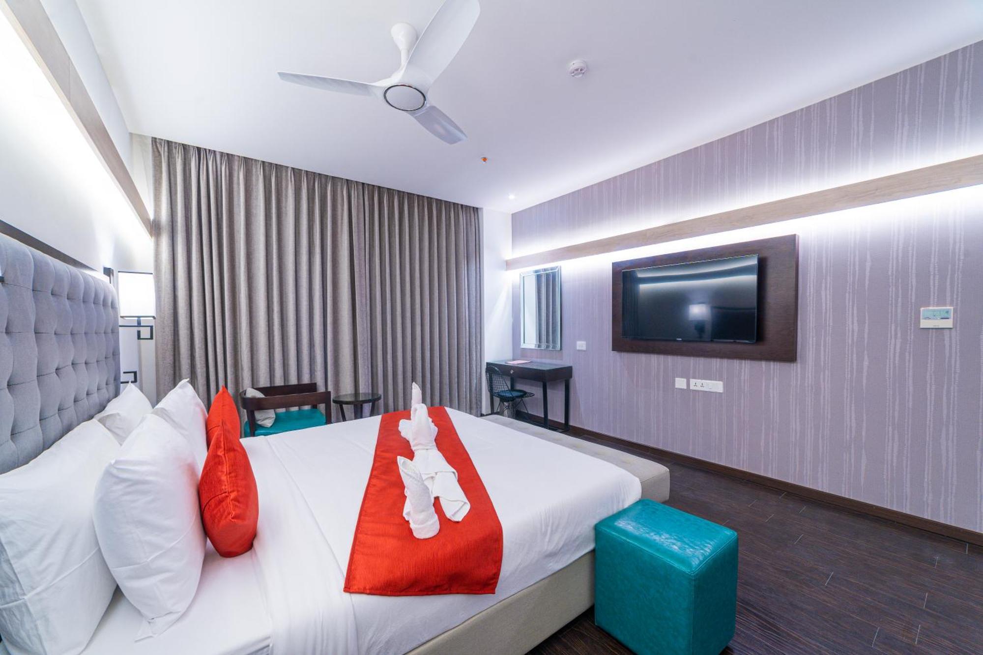 Hotel Deccan Serai Grande, Gachibowli, Haïdarabad Extérieur photo