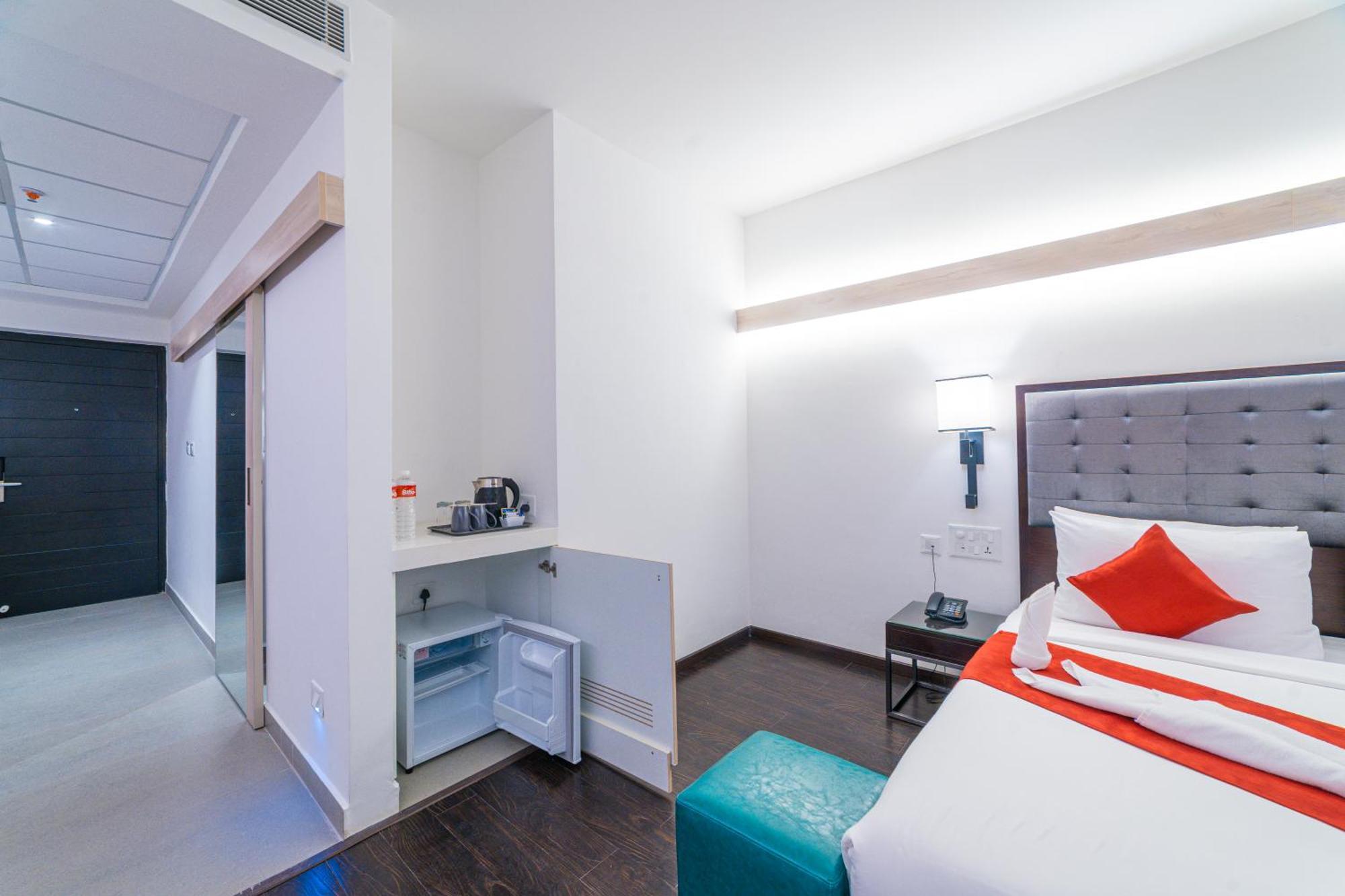 Hotel Deccan Serai Grande, Gachibowli, Haïdarabad Extérieur photo