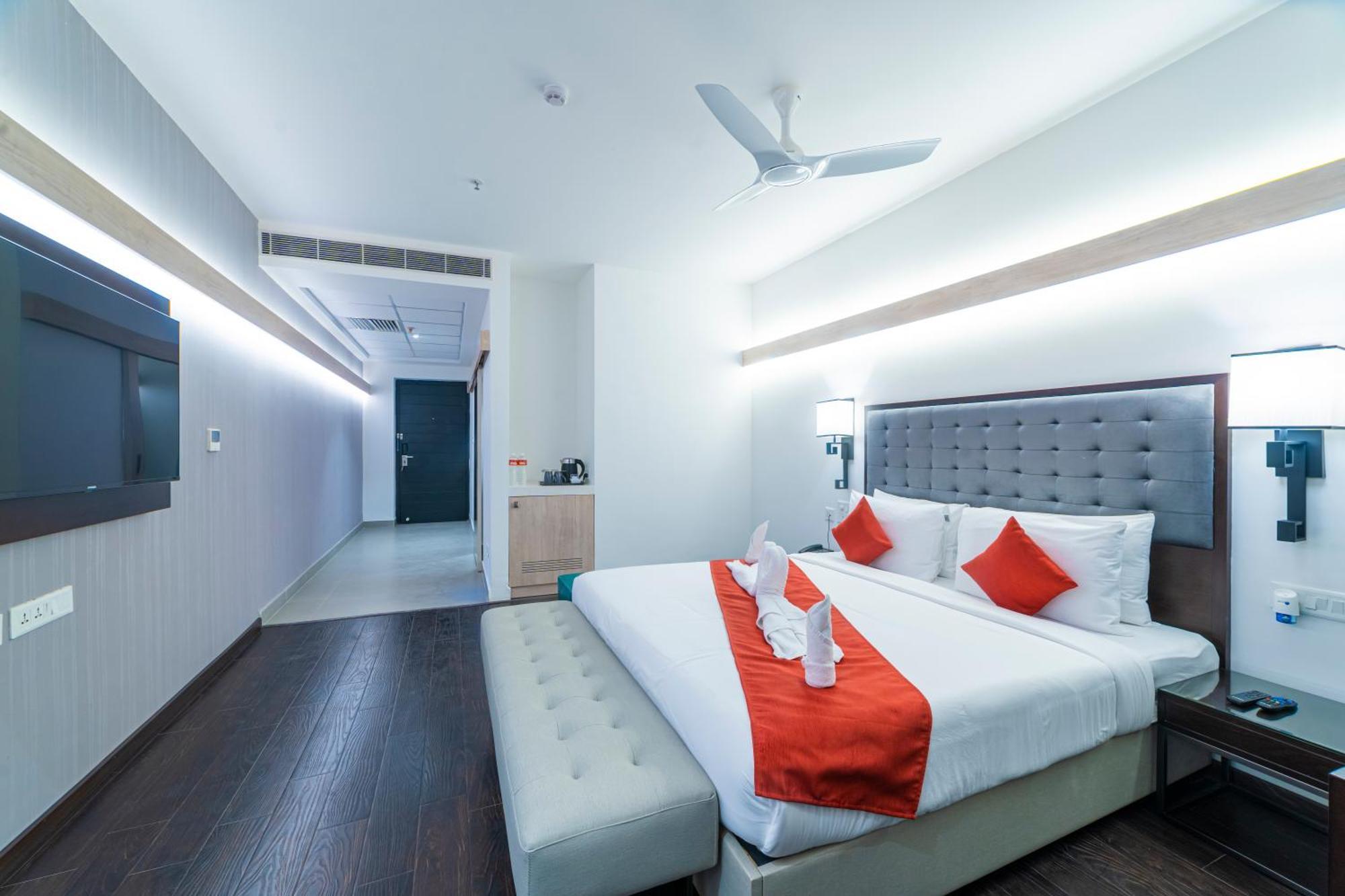 Hotel Deccan Serai Grande, Gachibowli, Haïdarabad Extérieur photo